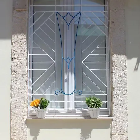 Fausto's House 2 公寓 *